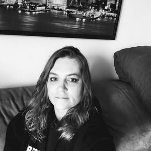 Meet your Posher, Gina